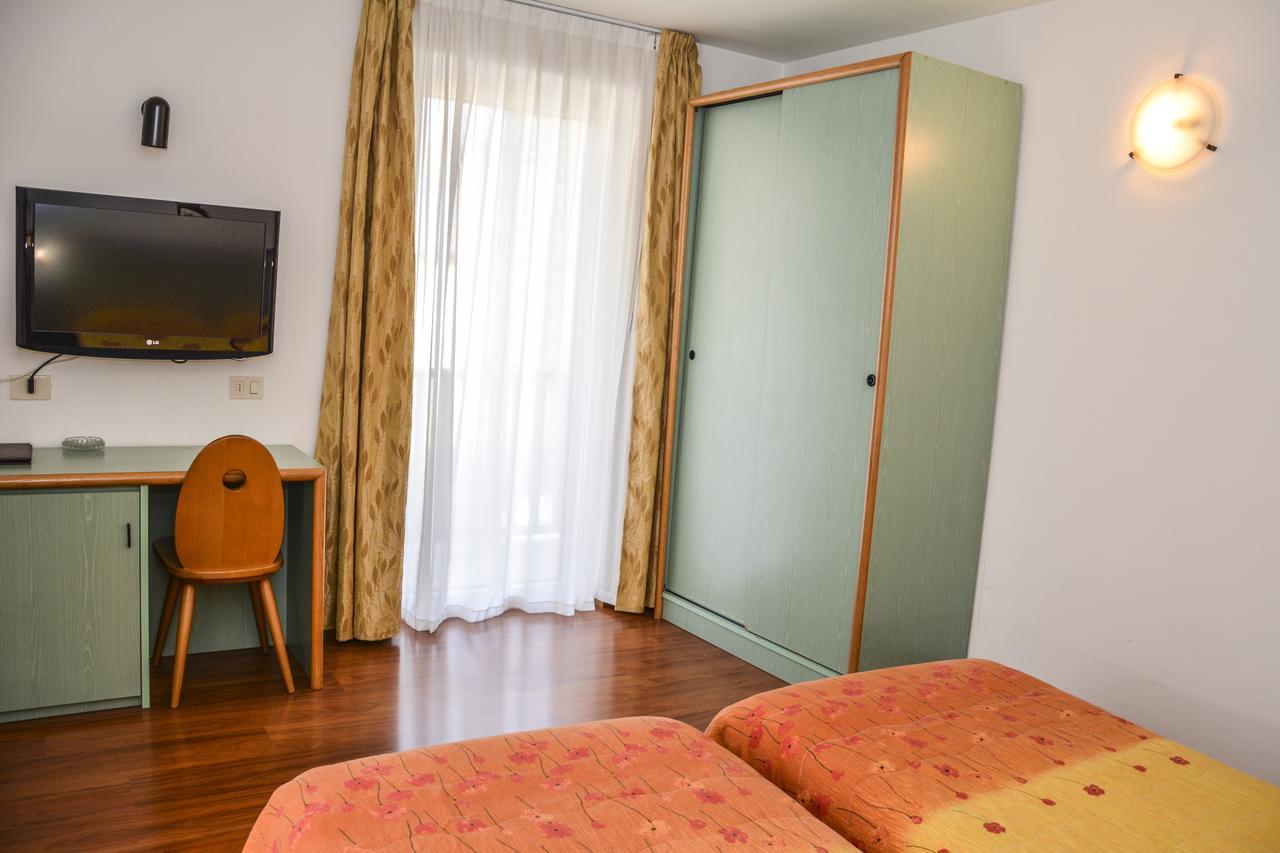 Hotel Sport Pieve Di Ledro Exteriör bild